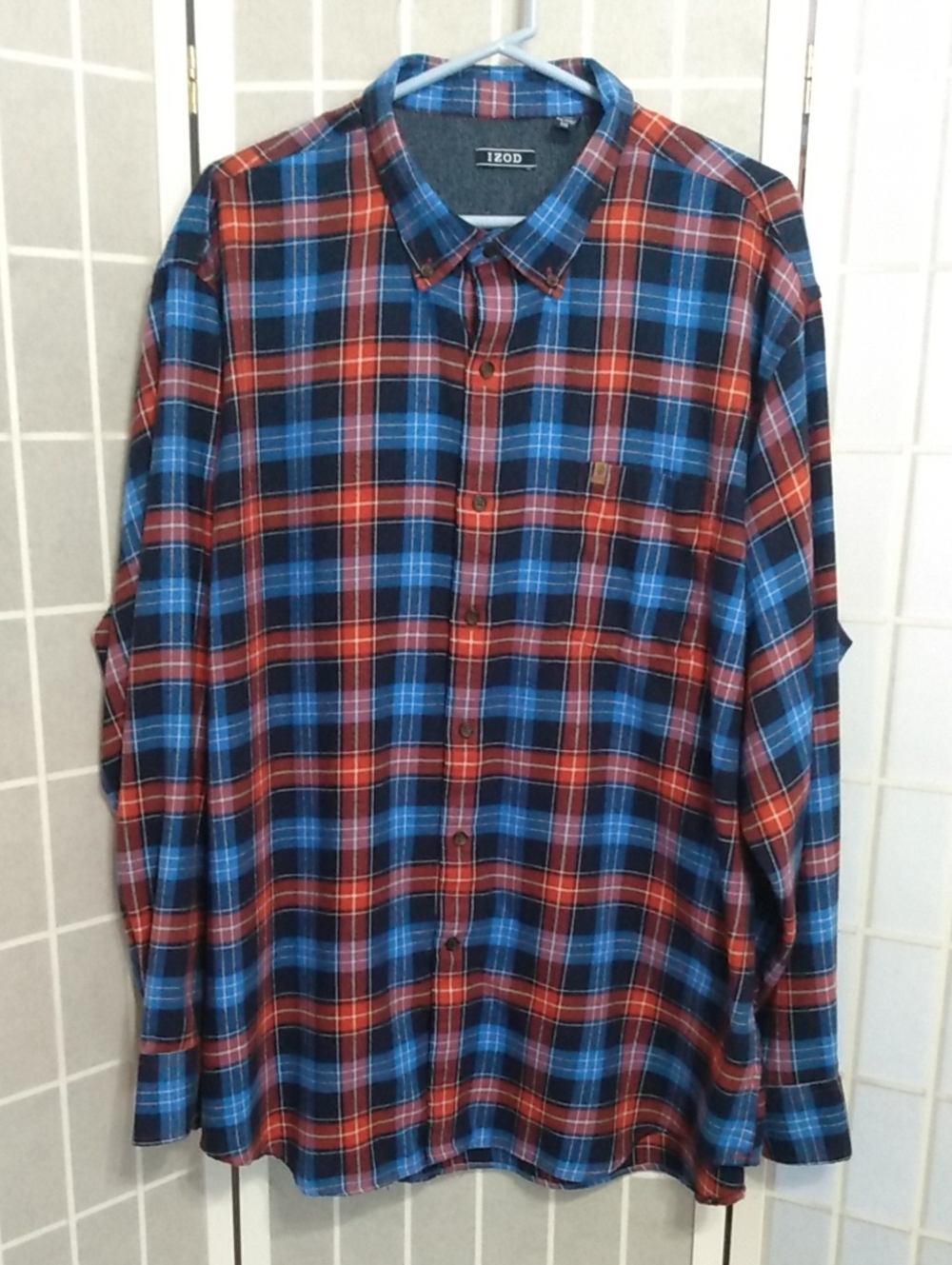 Izod Men's Blue &;Red Plaid Flannel Button-Down Shirt- XXL- Like New